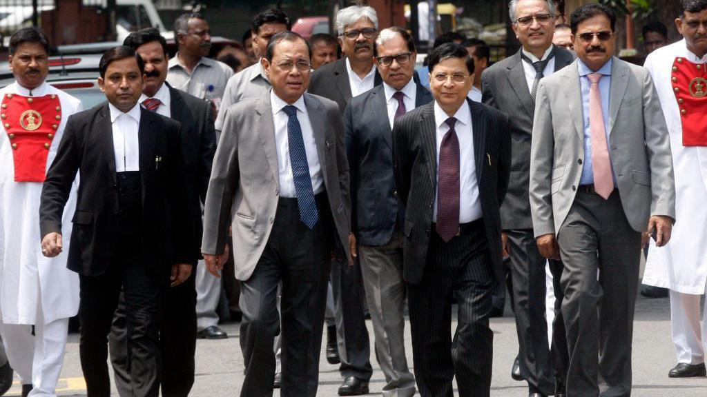 NEW DELHI, INDIA-AUGUST 14, 2018: Chief Justice of India, Dipak Misra and Judge, Indu Malhotra during felicitation function organized by The Supreme Court Bar Association (SCBA), in New Delhi. (Photo by Qamar Sibtain/The India Today Group via Getty Images)