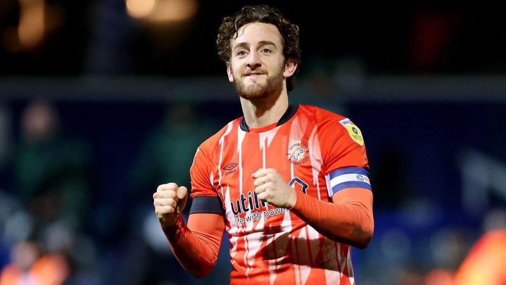 tom lockyer