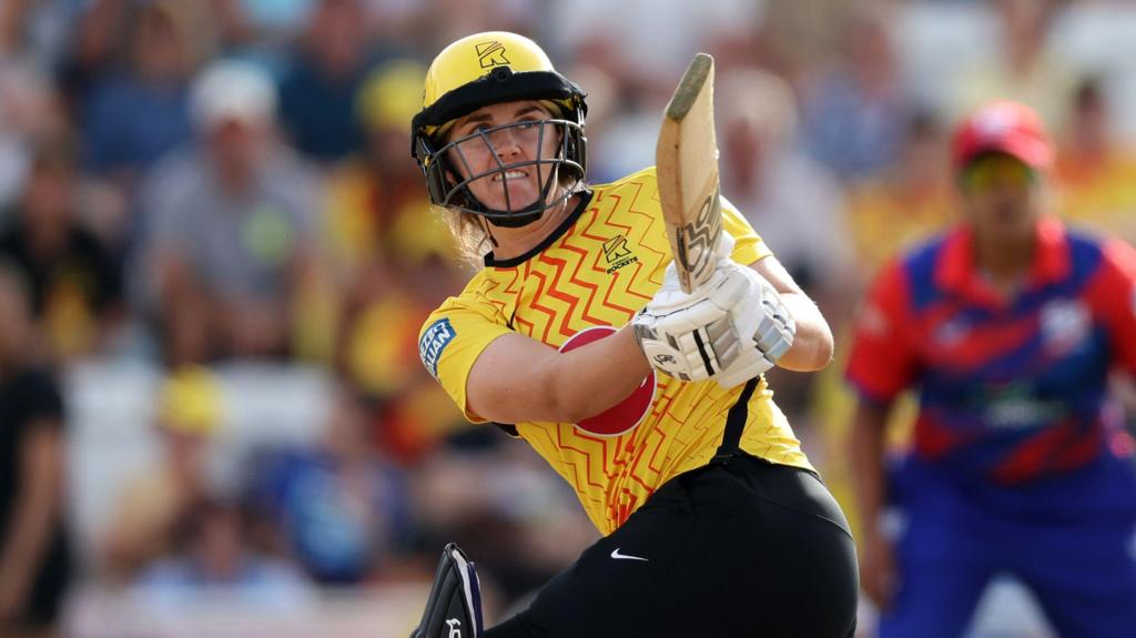 Sciver-Brunt cameo helps Rockets into Hundred final