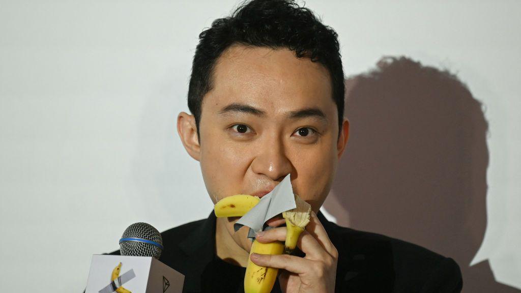 Justin Sun eating the banana 