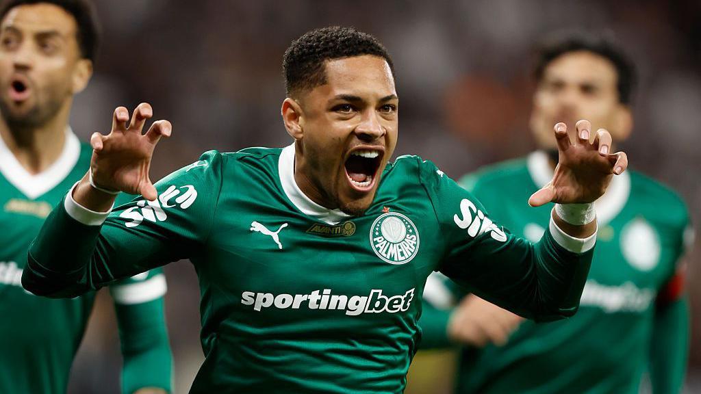 Vitor Roque celebrates a goal for Palmeiras