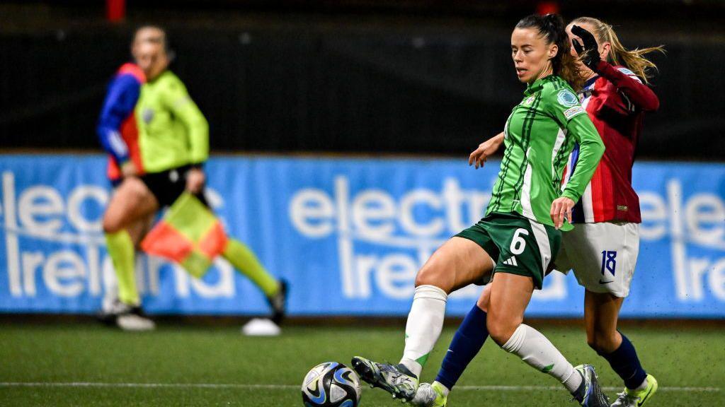 Laura Rafferty in action against Norway