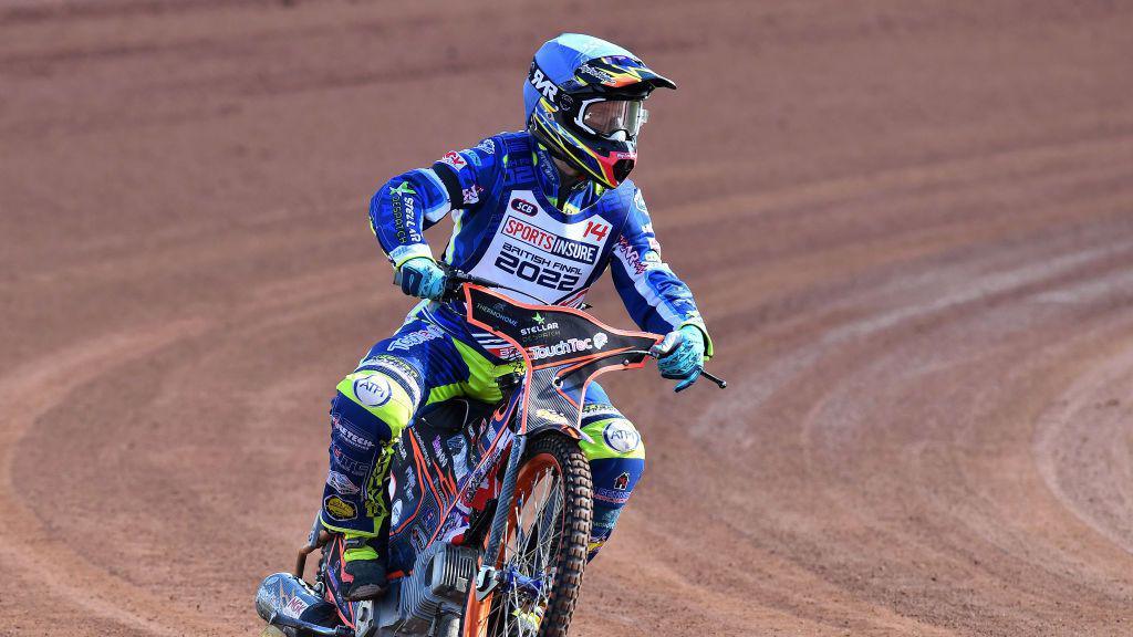 Scott Nicholls riding his bike at the Sports Insure British Speedway Final in 2022