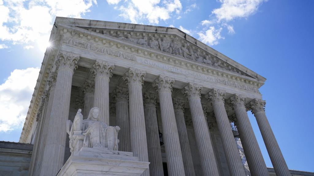 An outside view of the US Supreme Court