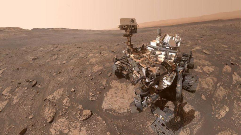 Curiosity rover on Mars.