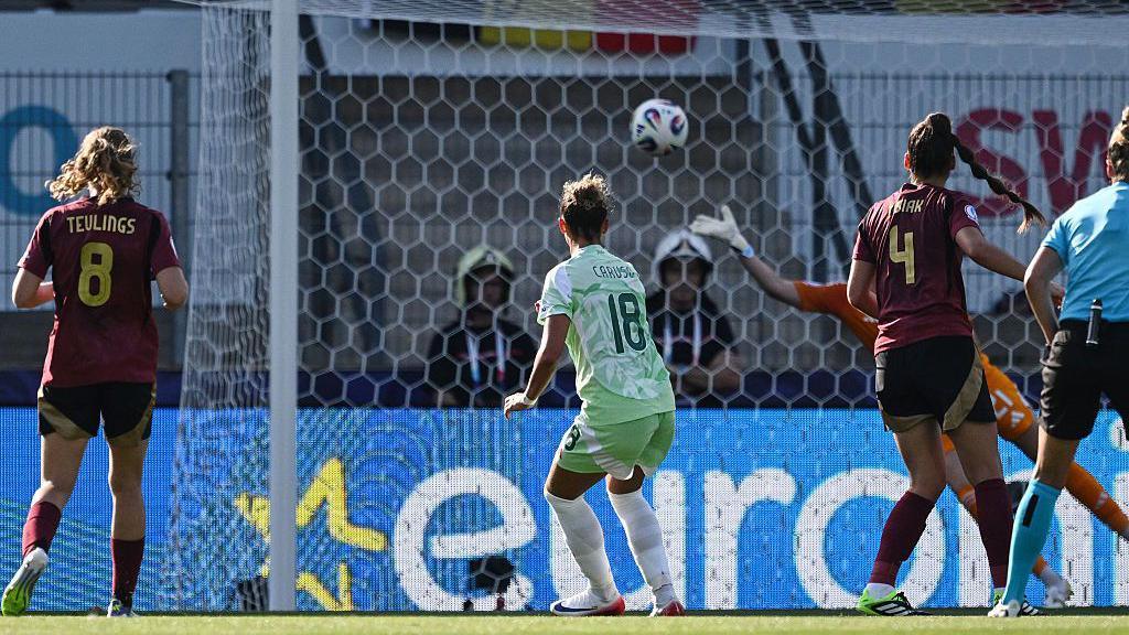 Arianna Caruso scores for Italy against Belgium at Euro 2025