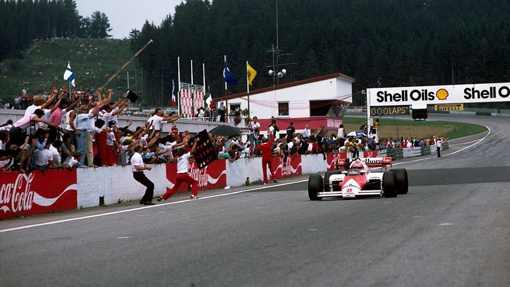  Grand Prix of Austria, Osterreichring, 19 August 1984. Niki Lauda crosses the finish line 