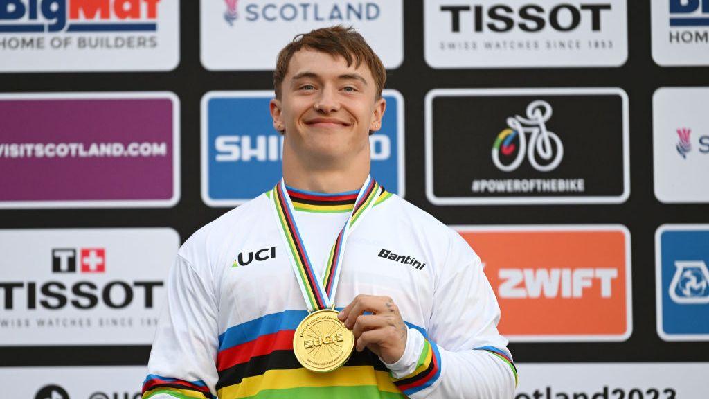 Kieran Reilly in the rainbow jersey