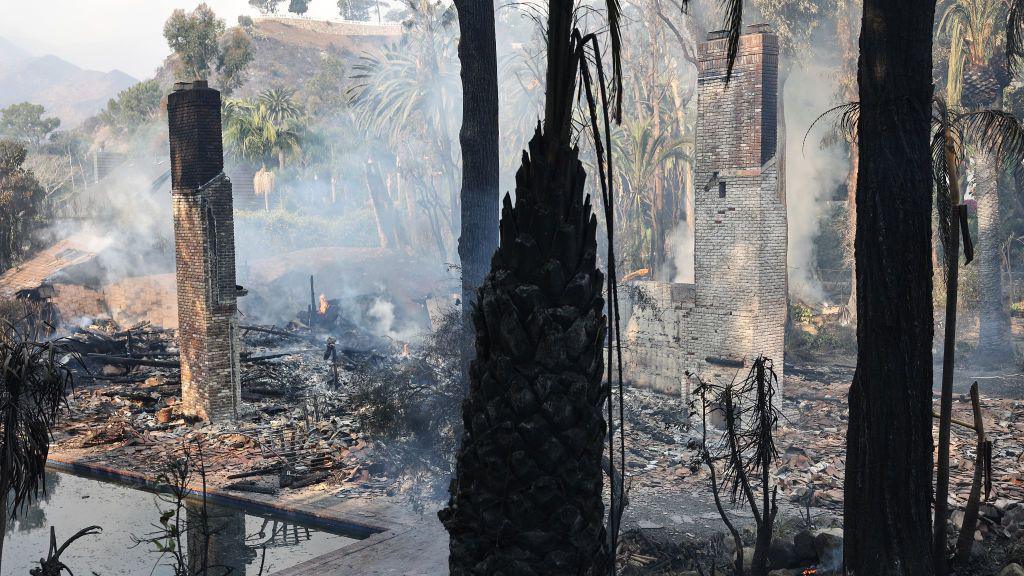 The remnants of a home in Malibu after the blaze roared through Malibu 