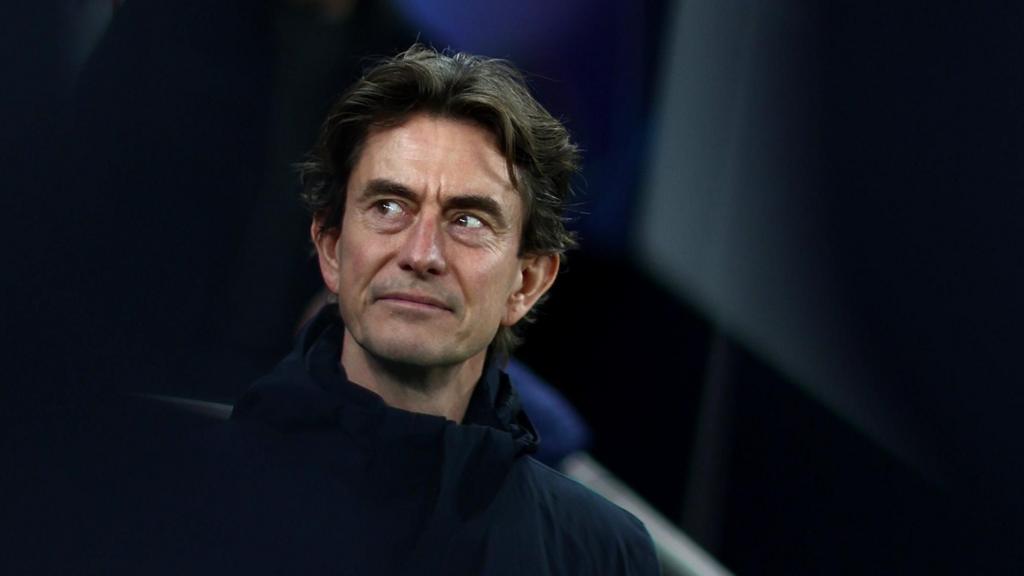 'Good signs' or just buying time? Spurs remain divided on Frank future