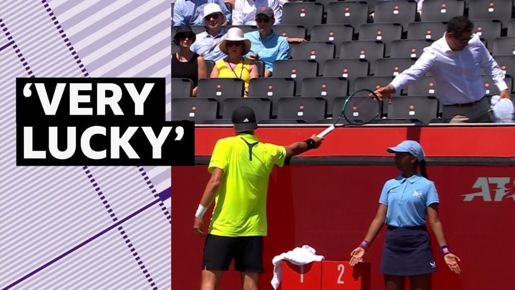 'That could have injured someone' -  Angry Mensik's racket bounces into stands