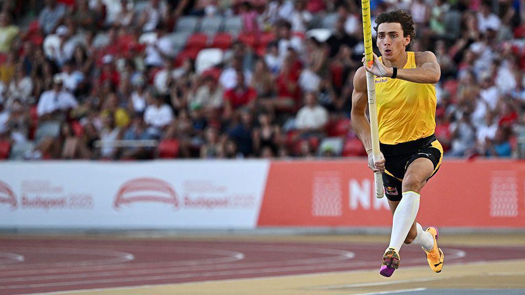 Armand Duplantis.