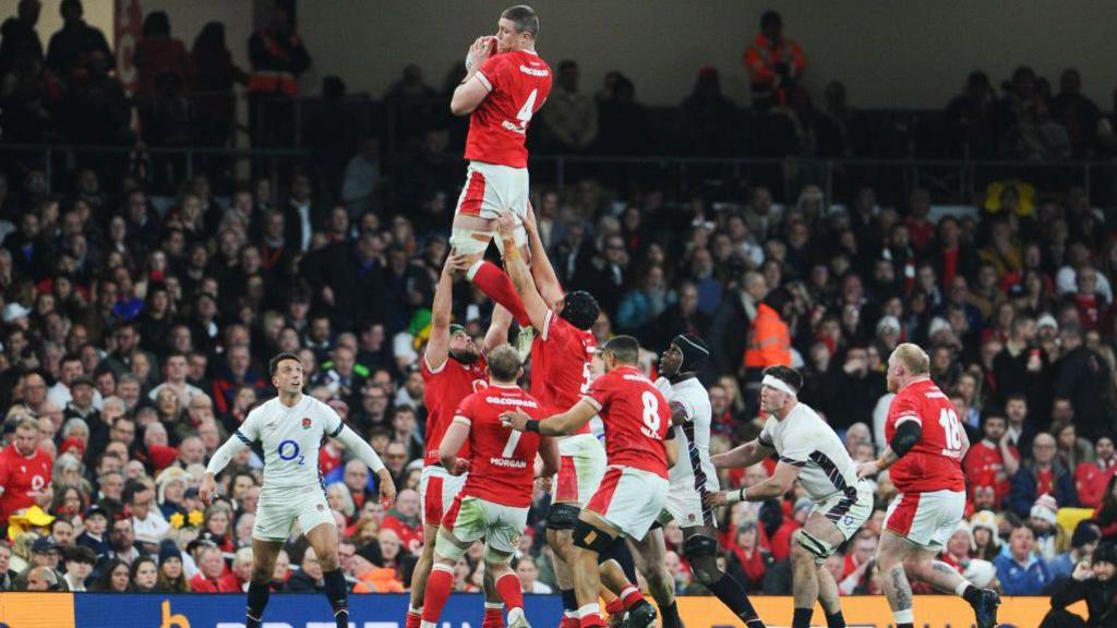 Cymru v Lloegr