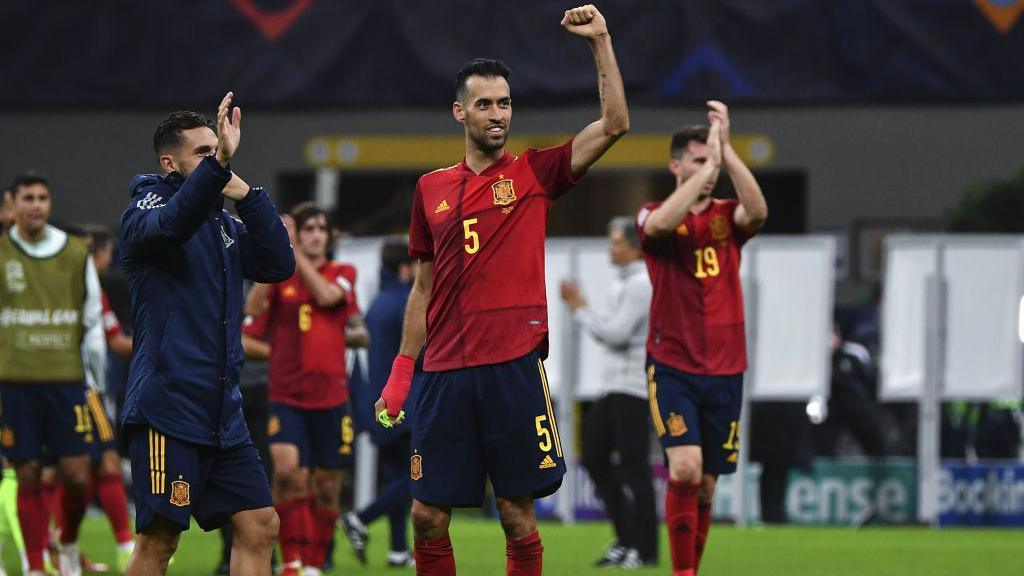 Sergio Busquets celebrates