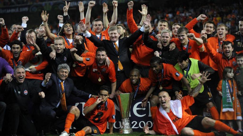 Shakhtar celebrate beating Werder Bremen to win the 2009 Uefa Cup