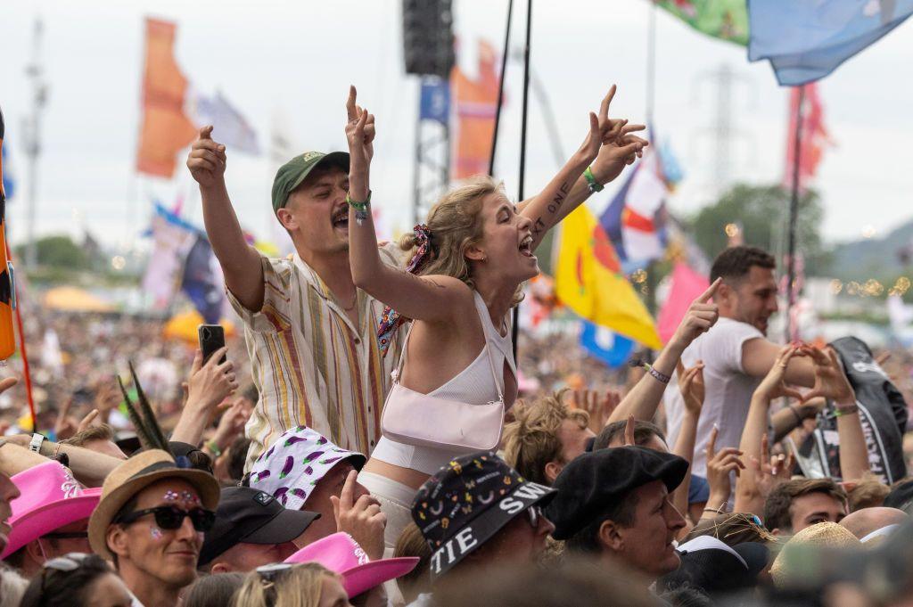 Glastonbury fans