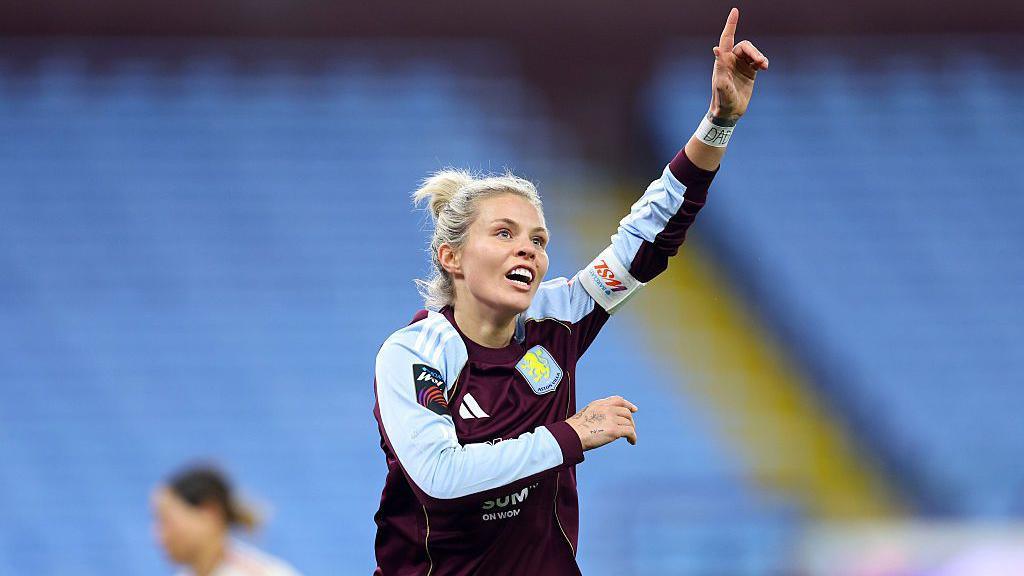 Rachel Daly celebrates 