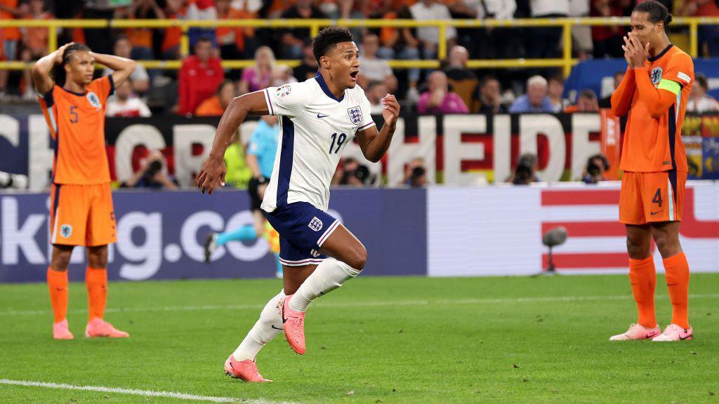 Ollie Watkins celebrates his winning goal versus the Netherlands 