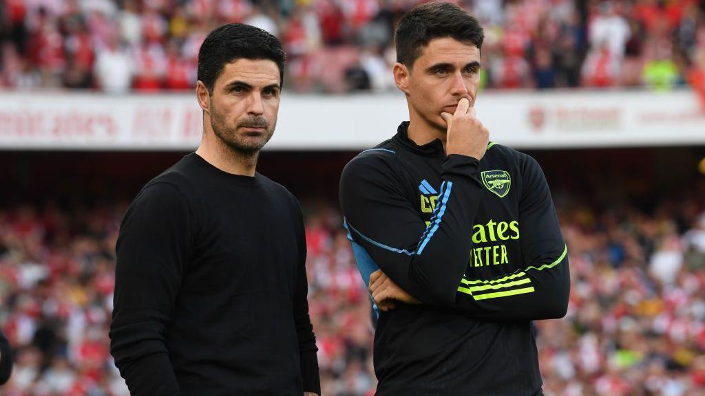 Arsenal Manager Mikel Arteta with his Assistant Coach Carlos Cuesta after the Premier League match between Arsenal FC and Everton FC at Emirates Stadium on May 19, 2024 in London, England