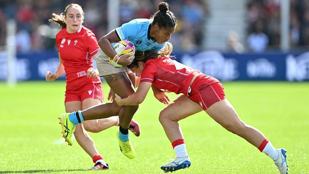 Cymru v Fiji