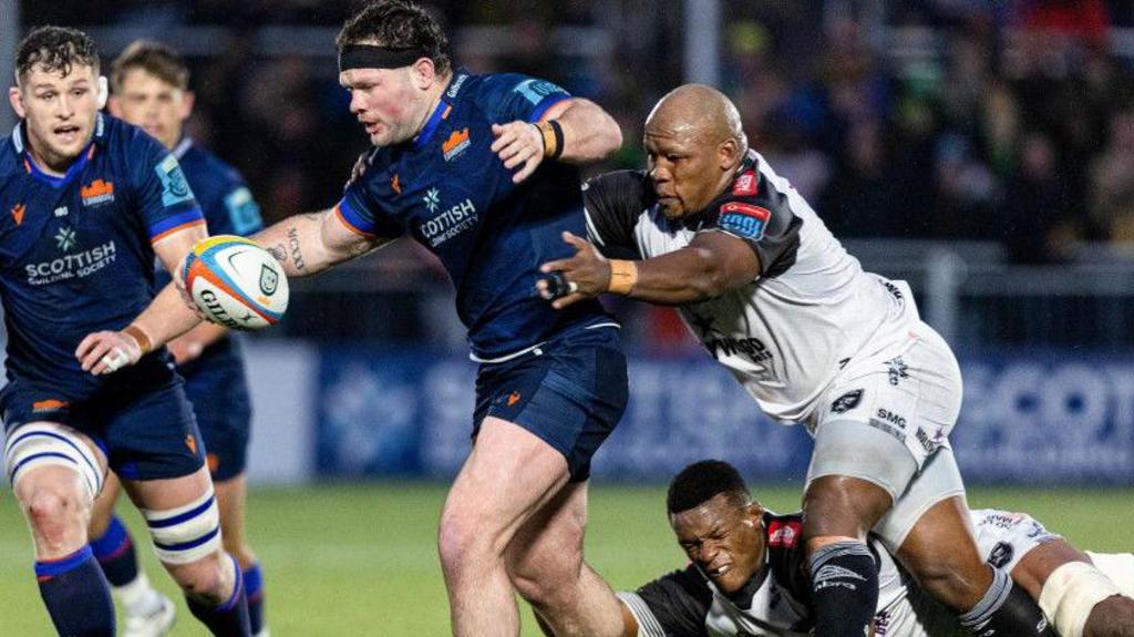 Last-gasp Sharks try dents Edinburgh’s play-off hopes