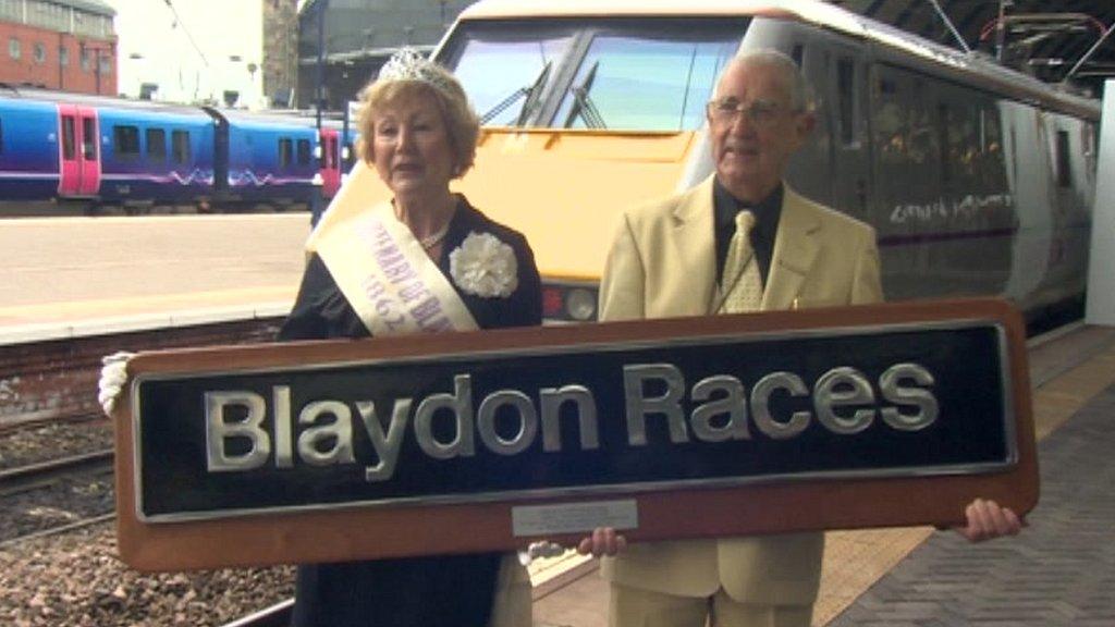 Blaydon Races train plaque