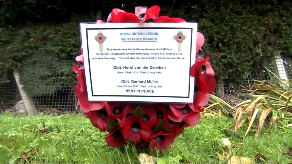 Wreath to German airmen and other military personnel