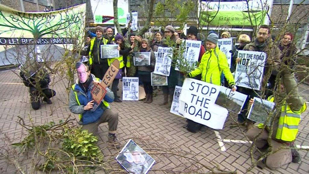 Link road protesters at County Hall