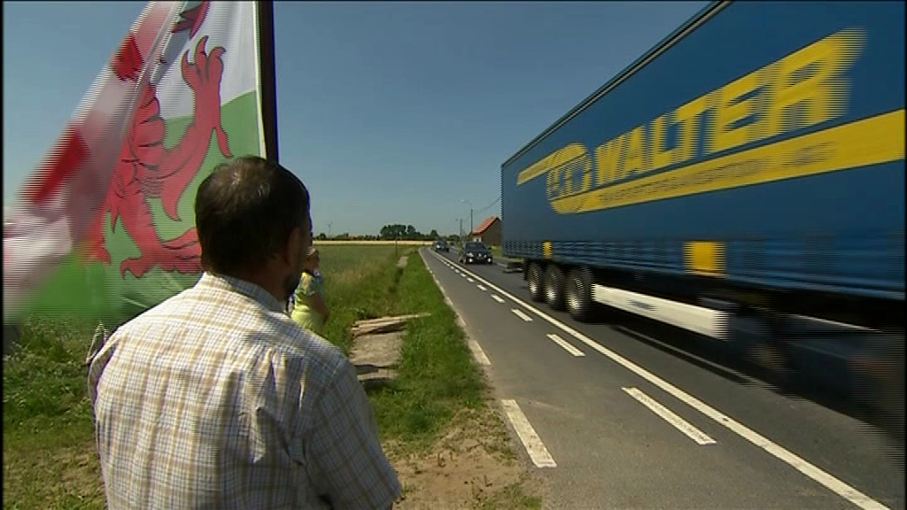 The lorry carrying the stones to Flanders