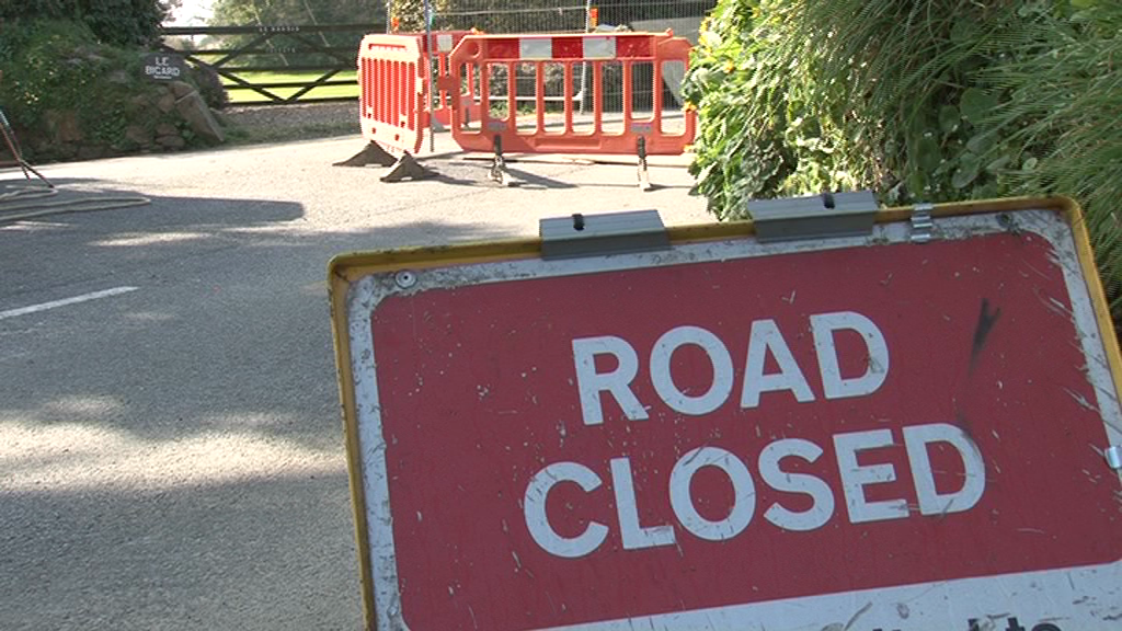 Road Closed sign