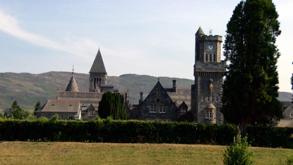 Fort Augustus Abbey