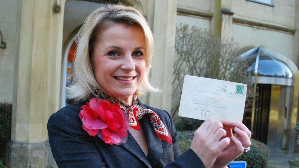 Eva Neupauer-Jones, Missenden Abbey with envelope