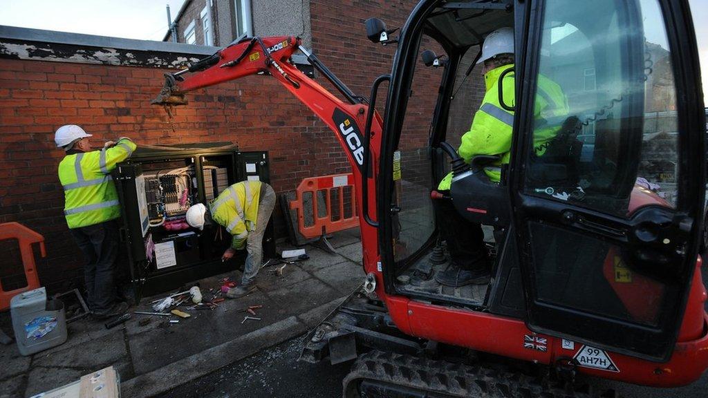 BT engineers working on the roll-out