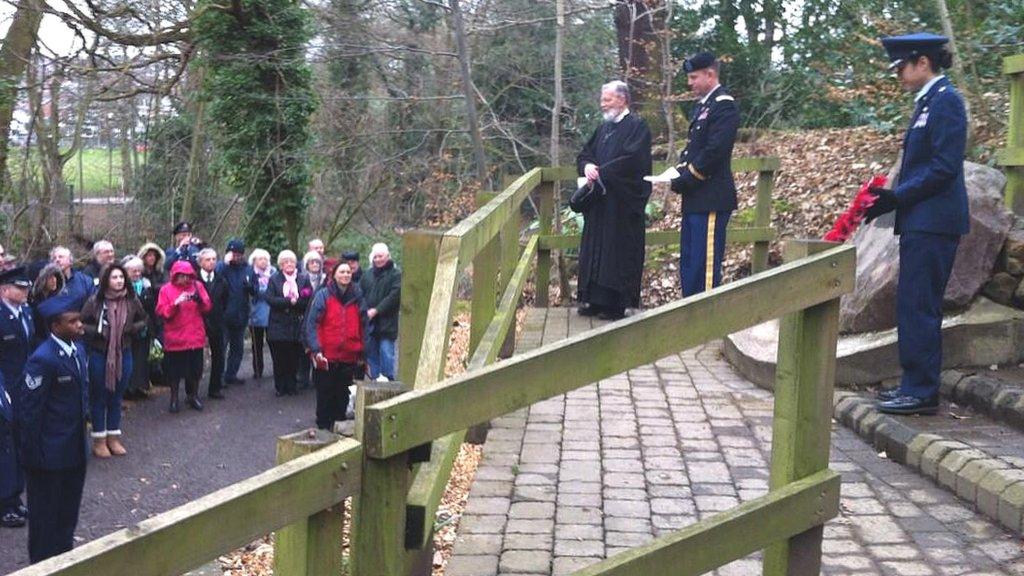 Ceremony at Endcliffe Park