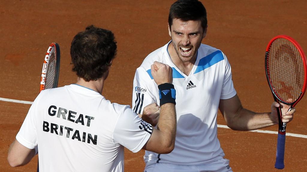 Andy Murray and his teammate Colin Fleming celebrate