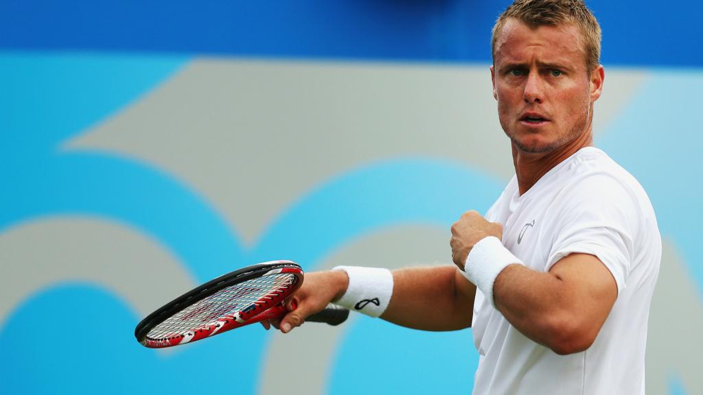 Lleyton Hewitt beats Daniel Gimeno-Traver at Queens