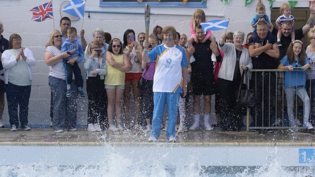 New Cumnock open-air pool baton relay event