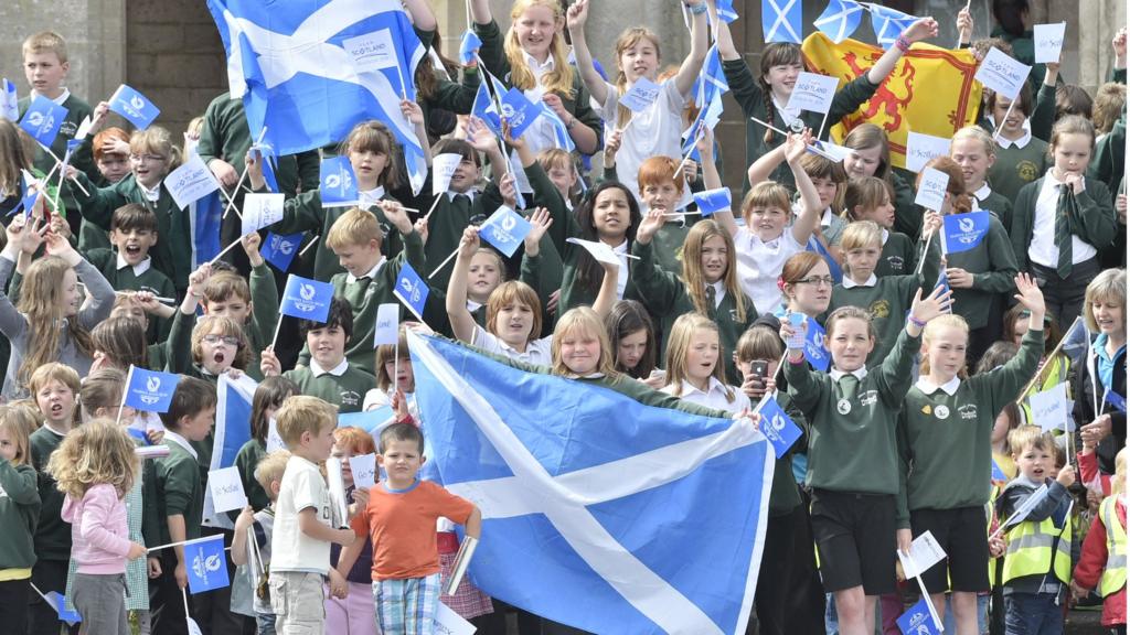 Children outside Milne's Primary School