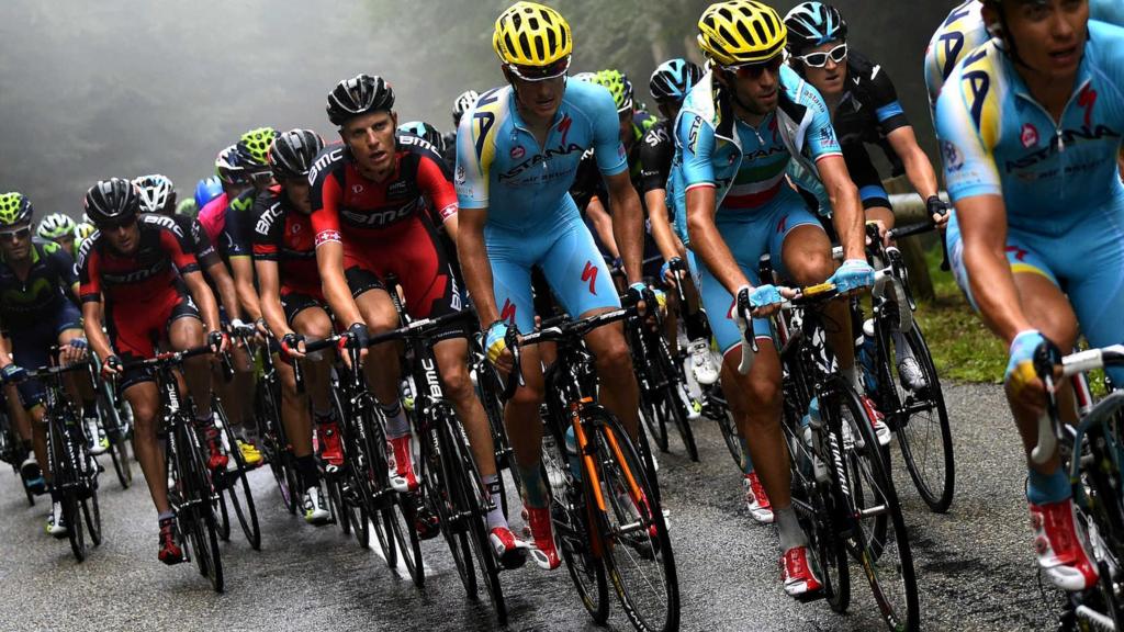 Tour de France leader Vincenzo Nibali among the pack