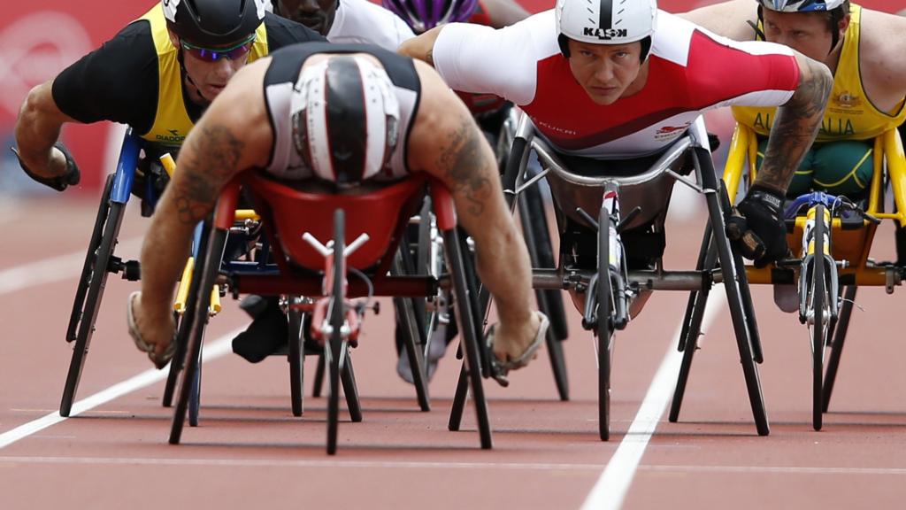 David Weir competes at Glasgow 2014