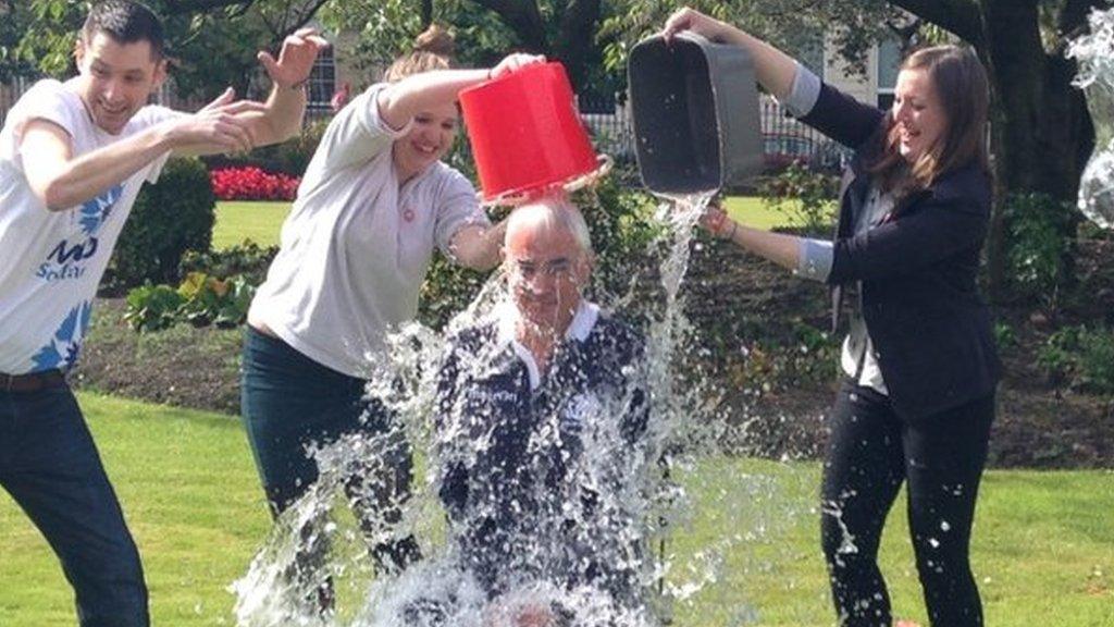 Alistair Darling doing ice bucket challenge