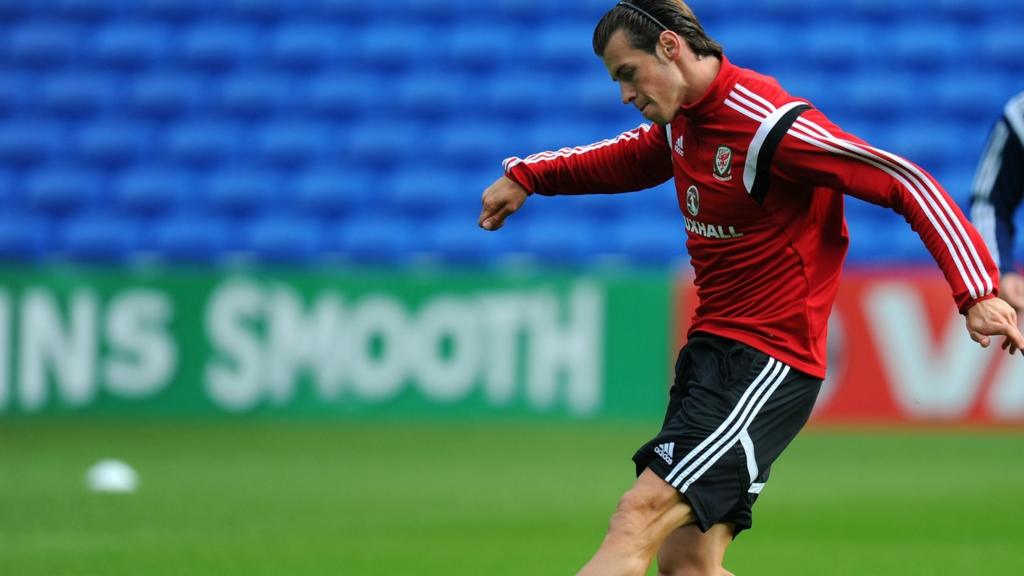 Gareth Bale in a training session for Wales