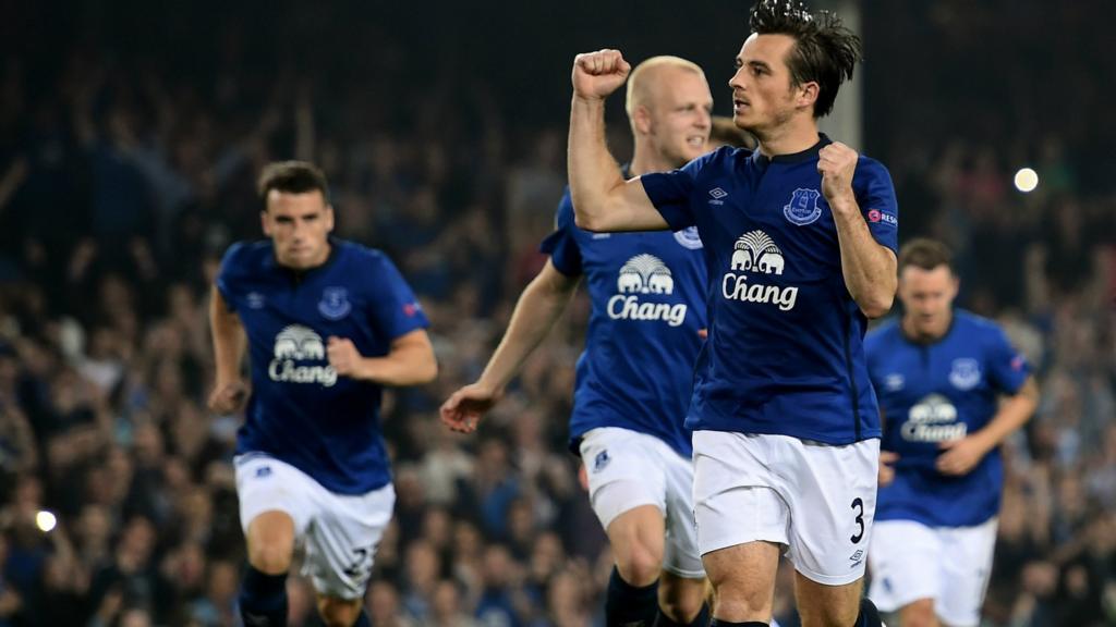 Leighton Baines of Everton celebrates