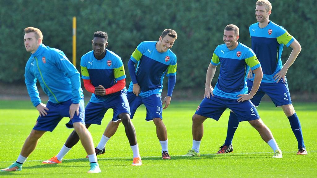 Arsenal train ahead of their match against Galatasaray