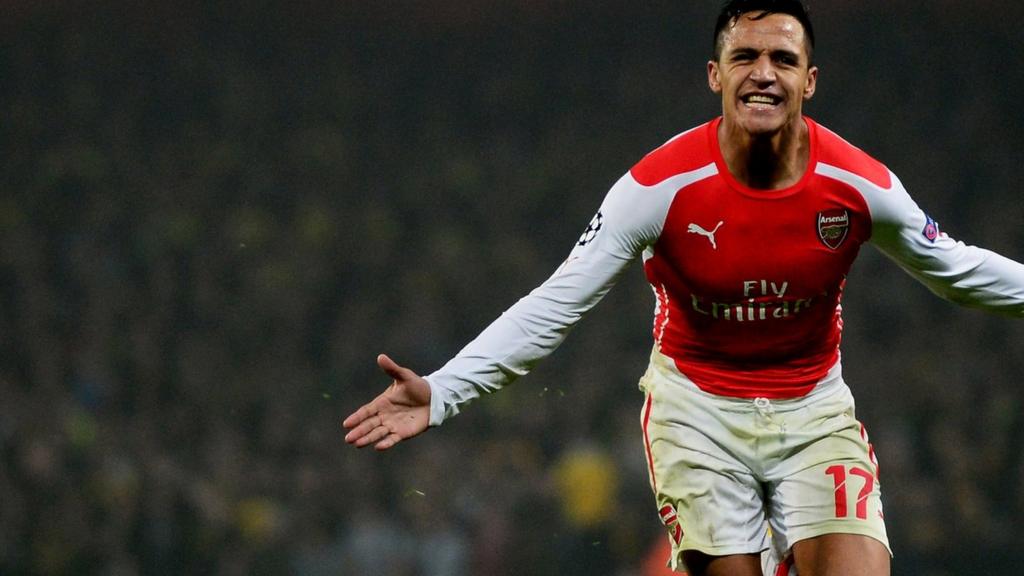 Arsenal's Alexis Sanchez celebrates