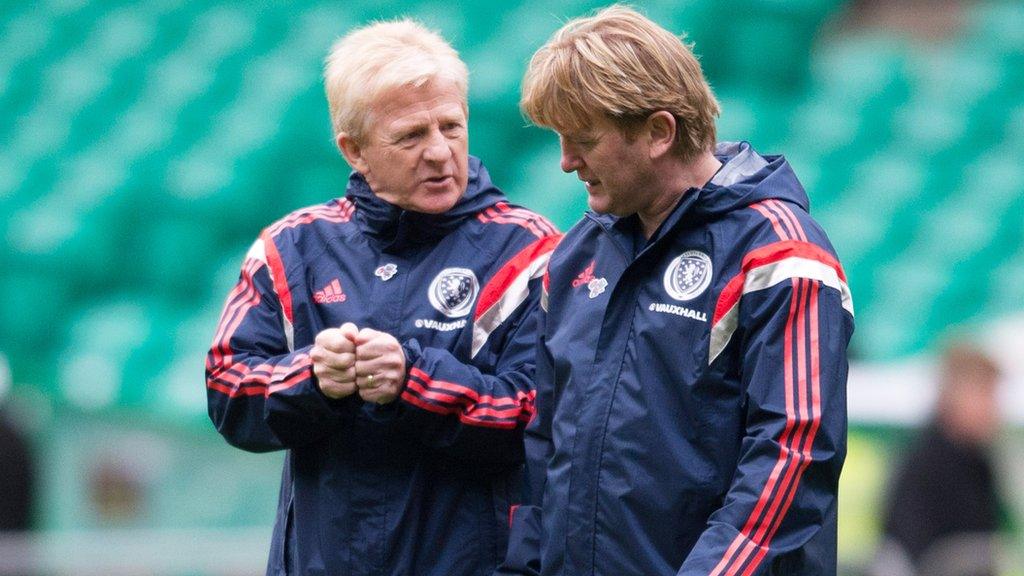 Gordon Strachan and Stuart McCall