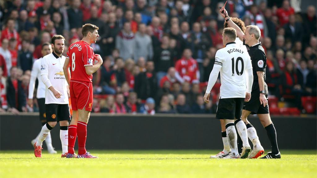 Steven Gerrard receives a red card