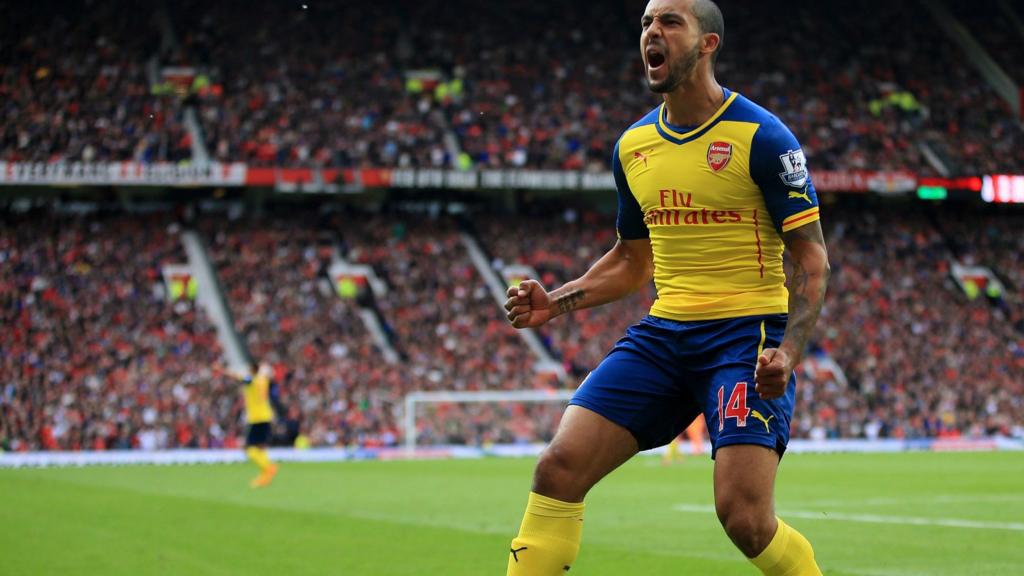 Theo Walcott celebrates