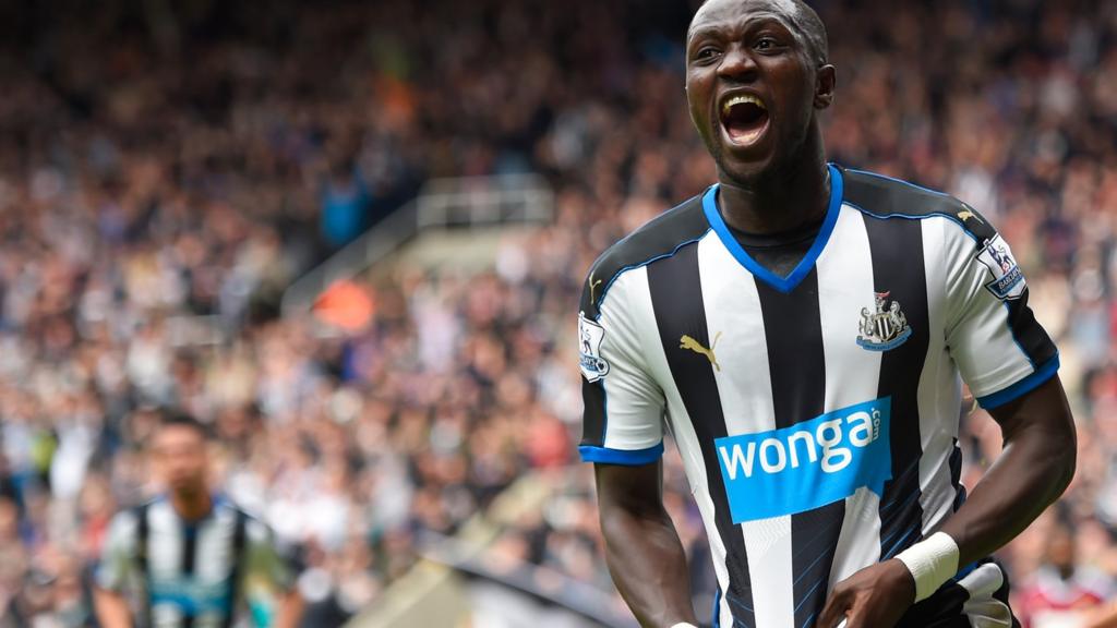 Moussa Sissoko celebrates