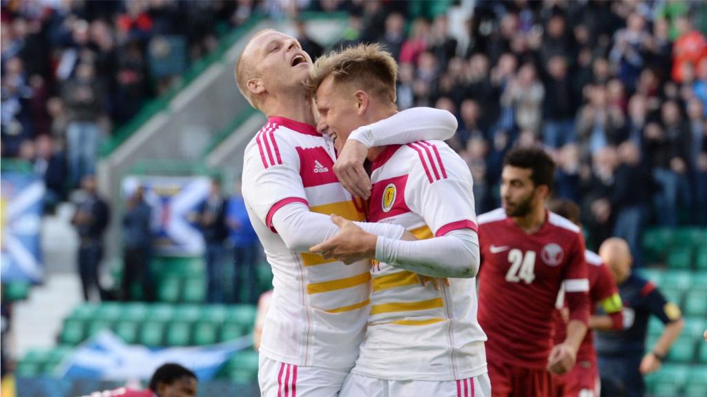 Steven Naismith and Matt Ritchie celebrate